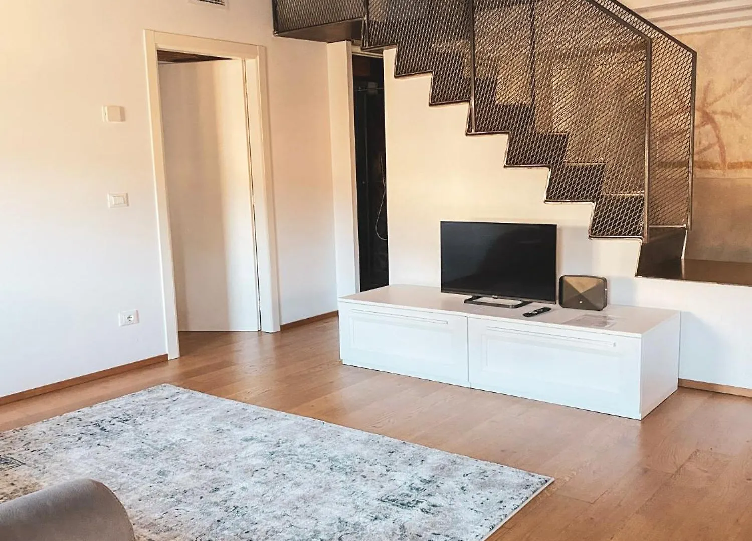 Ponte Pietra Luxury Home In Verona 0*,  Olaszország